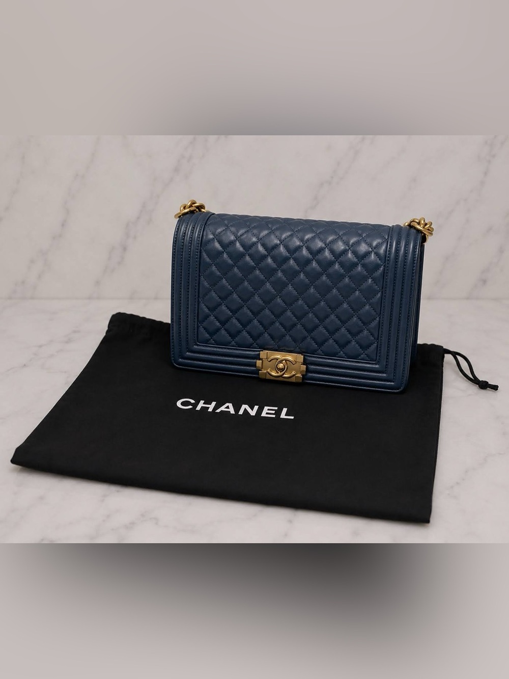 💙Women’s Boy Medium Flap Bag navy Blue Quilted Leather with Gold-Tone Hardware 💙